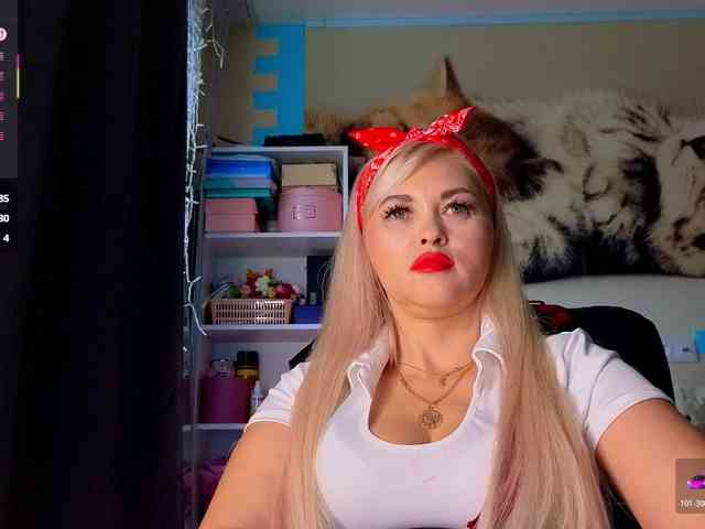 Mistress-Gwen webcam