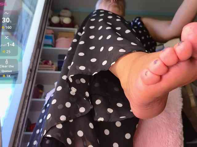 Mistress-Gwen webcam