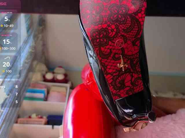 Mistress-Gwen webcam