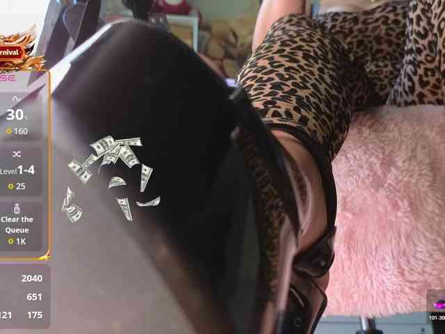 Mistress-Gwen webcam