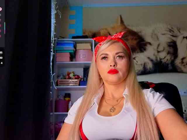 Mistress-Gwen webcam