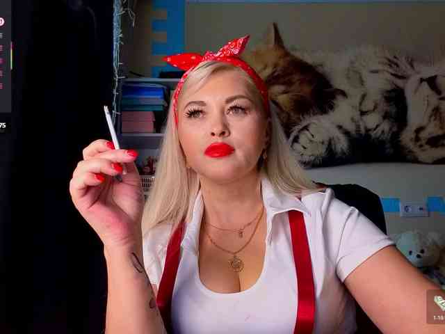 Mistress-Gwen webcam