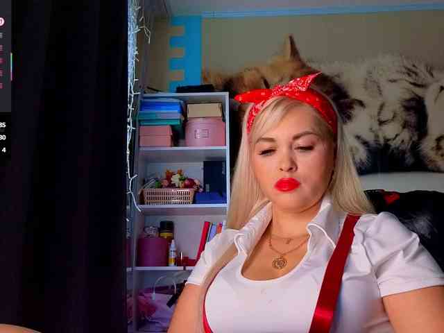 Mistress-Gwen webcam