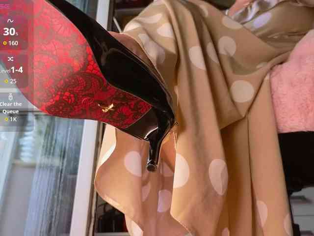 Mistress-Gwen webcam