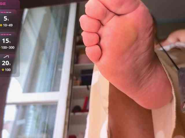 Mistress-Gwen webcam