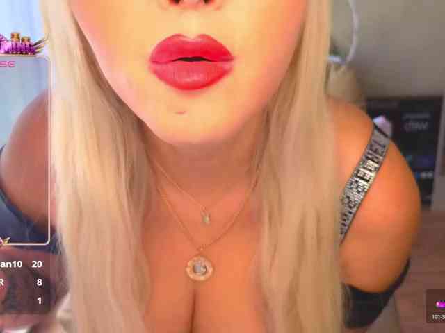 Mistress-Gwen webcam