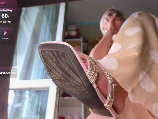 Mistress-Gwen webcam