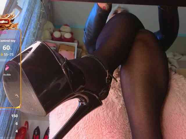 Mistress-Gwen webcam