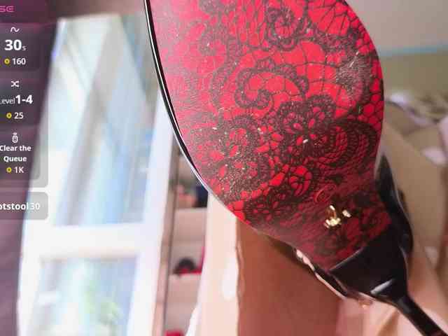 Mistress-Gwen webcam