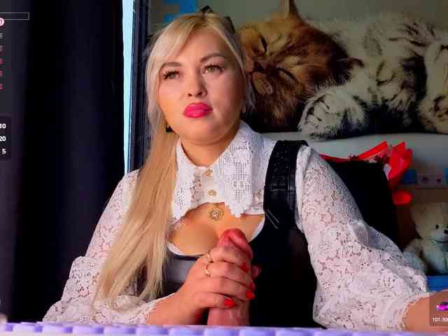 Mistress-Gwen webcam