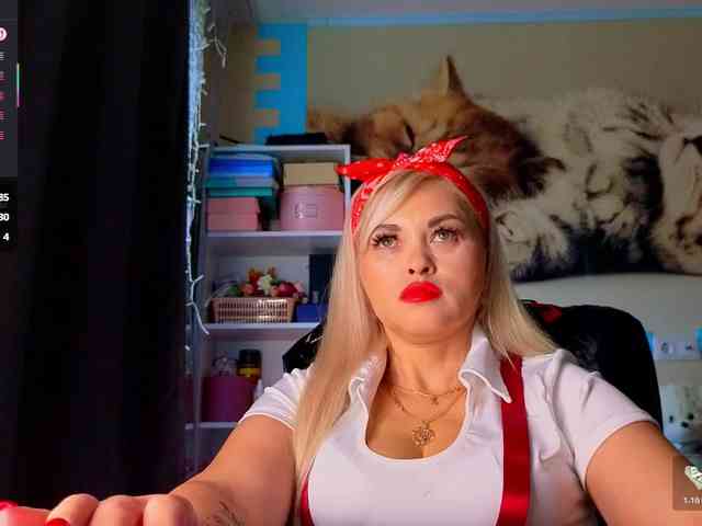 Mistress-Gwen webcam