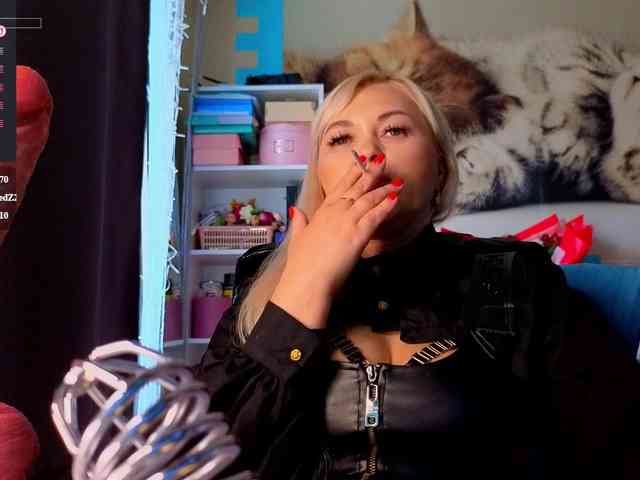 Mistress-Gwen webcam