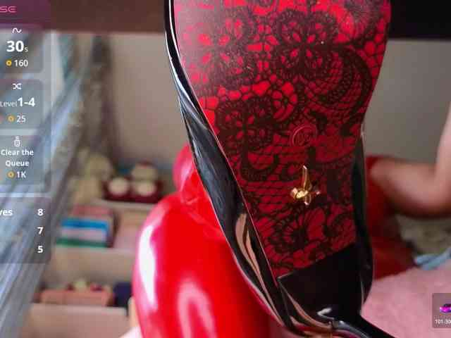 Mistress-Gwen webcam