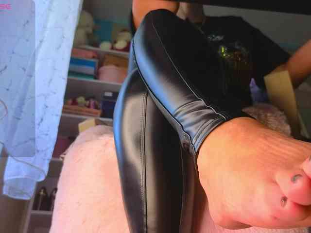 Mistress-Gwen webcam