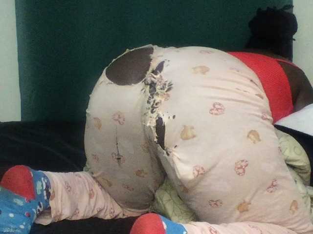 Sexxywetpussy live cam on BongaCams