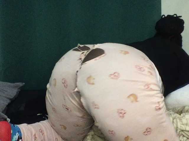 Sexxywetpussy live cam preview