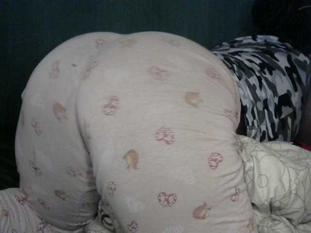 Sexxywetpussy live cam on BongaCams