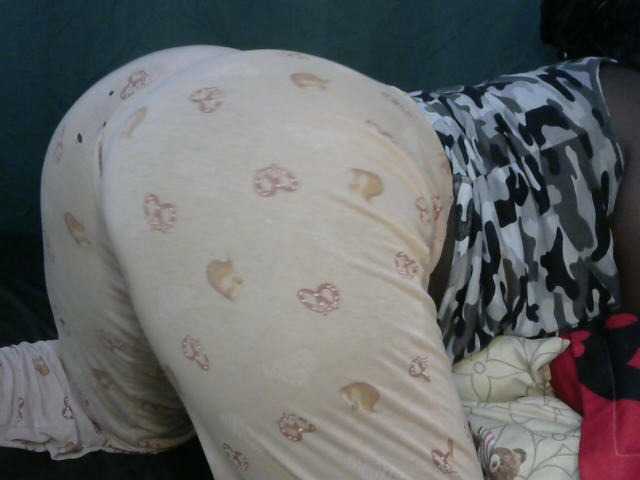 Sexxywetpussy live cam on BongaCams