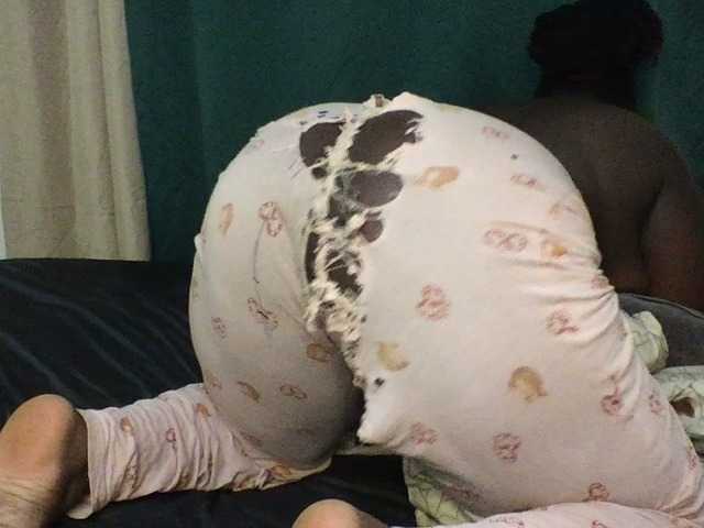 Sexxywetpussy live cam on BongaCams