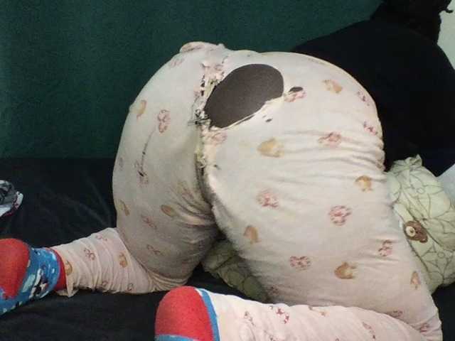 Sexxywetpussy live cam on BongaCams