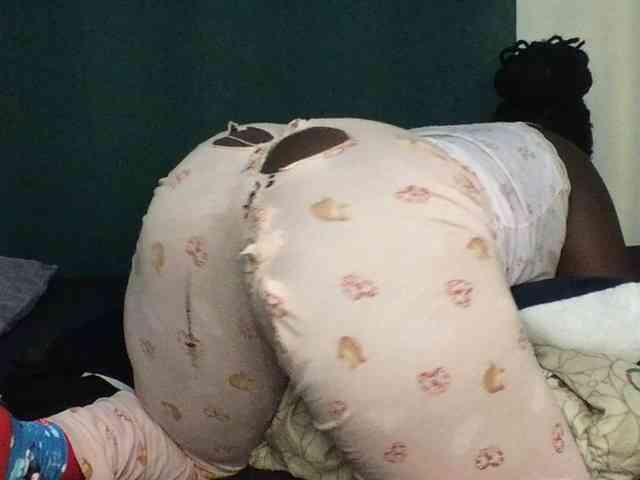 Sexxywetpussy webcam