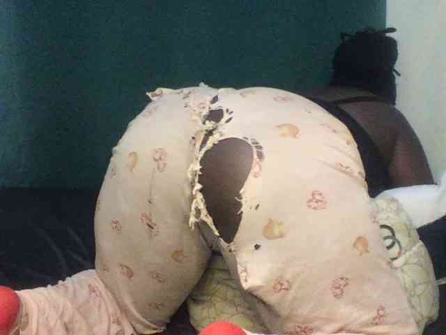 sexxywetpussy's live room
