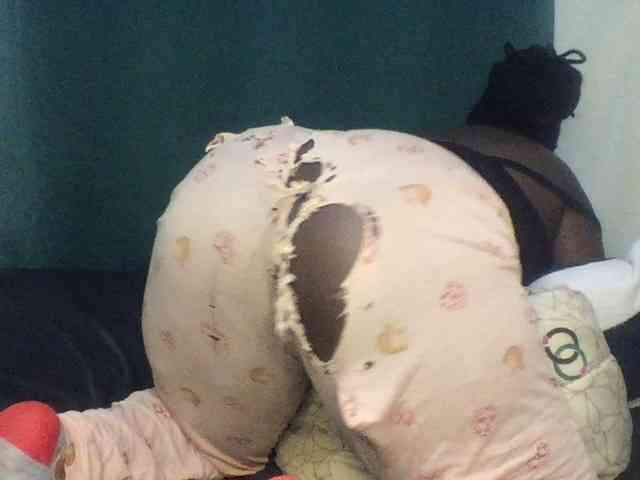 Sexxywetpussy webcam