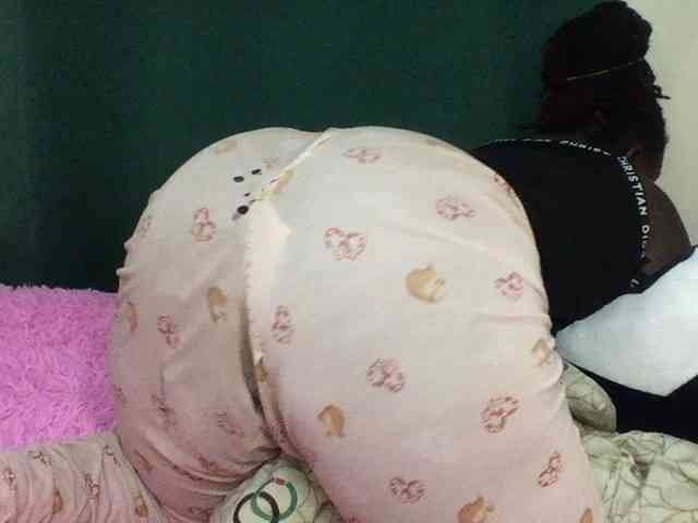 Sexxywetpussy webcam