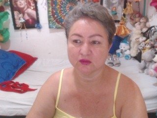 LADYQUEEN520 Porn Show