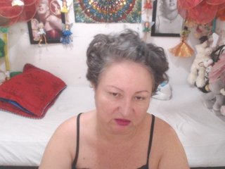 LADYQUEEN520