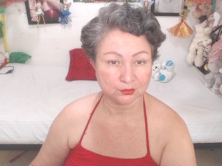 LADYQUEEN520