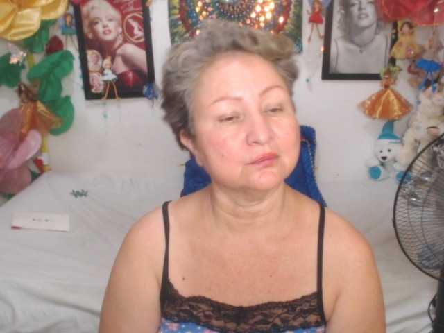LADYQUEEN520