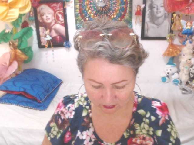 LADYQUEEN520