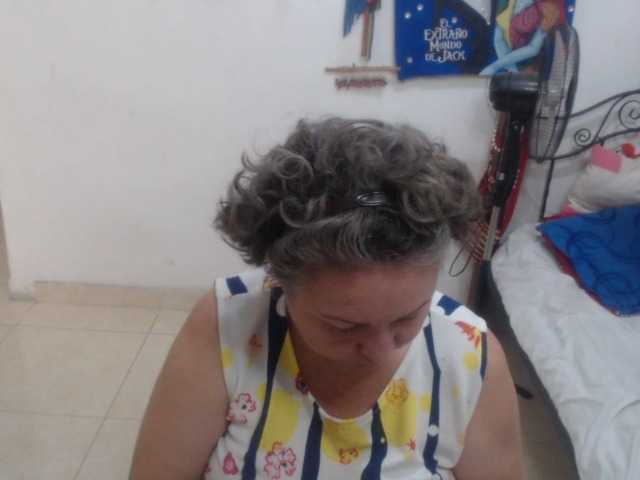 LADYQUEEN520