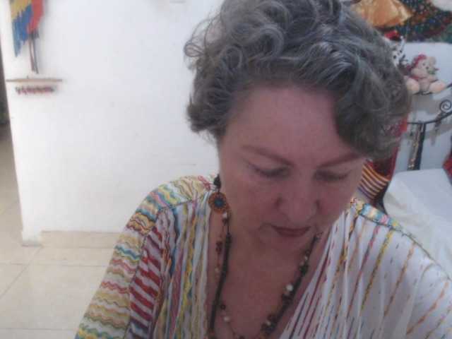 LADYQUEEN520