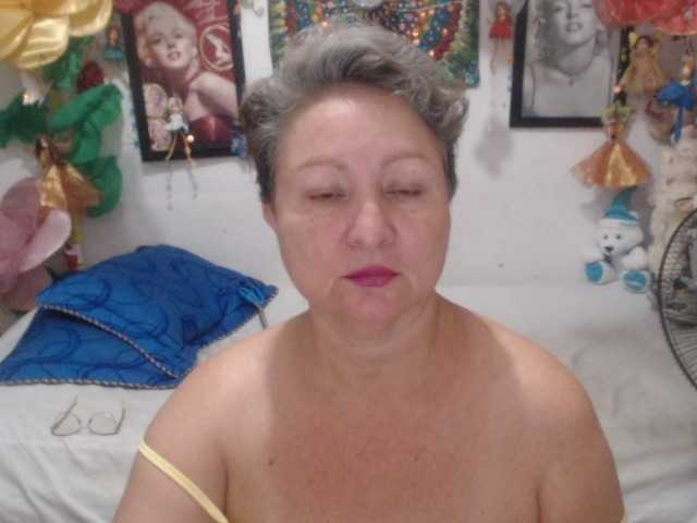 LADYQUEEN520