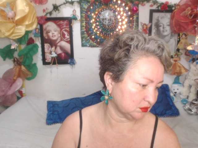 LADYQUEEN520