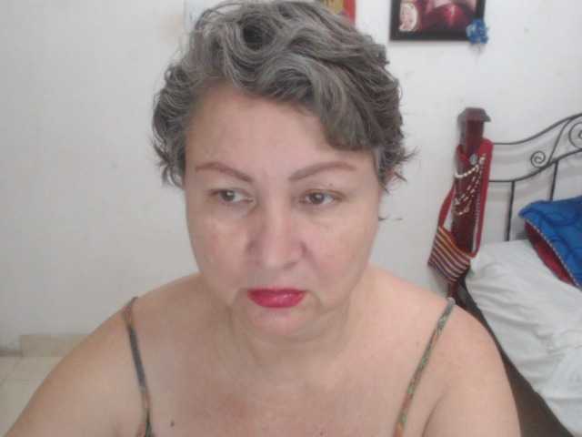 LADYQUEEN520