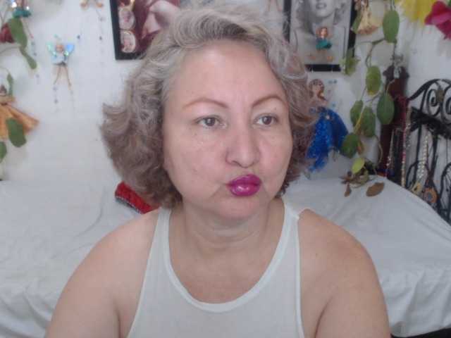 LADYQUEEN520