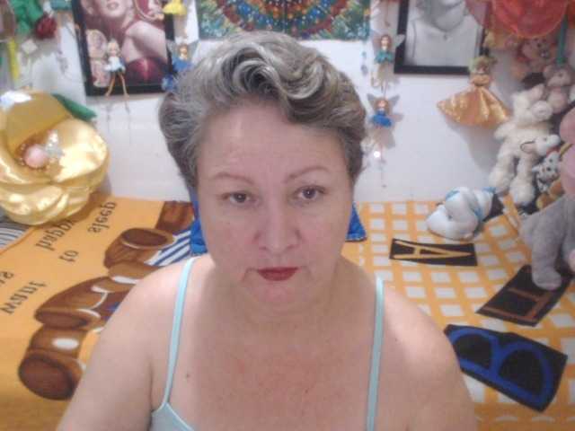 LADYQUEEN520