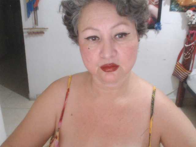 LADYQUEEN520