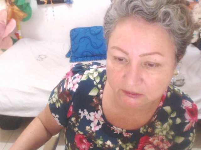 LADYQUEEN520