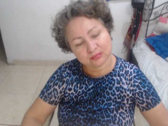 LADYQUEEN520