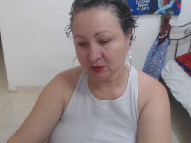 LADYQUEEN520