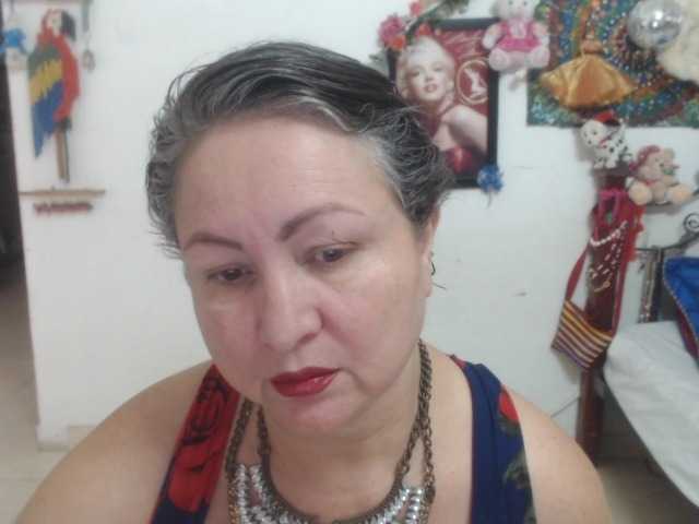 LADYQUEEN520