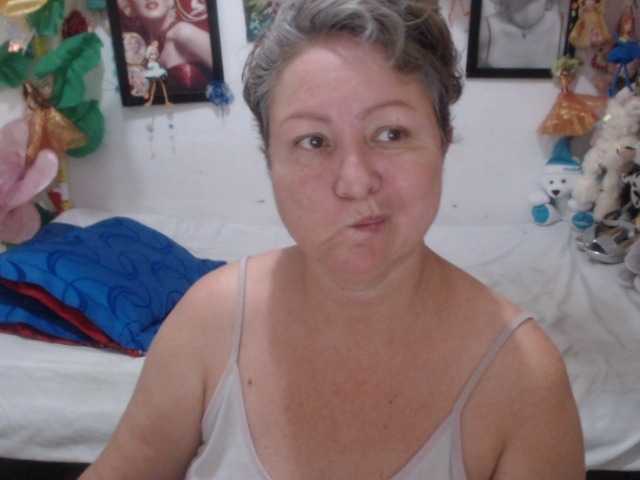 LADYQUEEN520