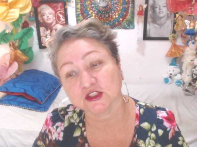 LADYQUEEN520