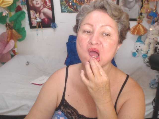 LADYQUEEN520