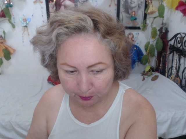 LADYQUEEN520