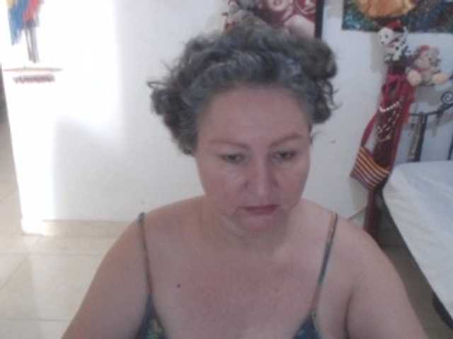 LADYQUEEN520